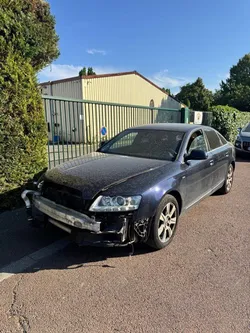 AUDI A6 - 2010 - 2.0 TDI 170cv - ACCIDENTÉ