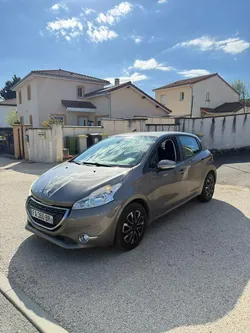 Peugeot 208 I 1.2 VTi 82 cv – Très propre – CT ok ✅