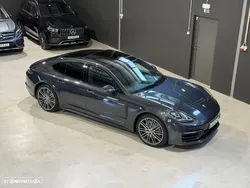 Porsche Panamera 4 E-Hybrid Platinum Edition com PDLS