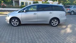 Mitsubishi Grandis 7 lugares DHD 2.0 140 CV