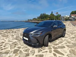 Lexus NX 350h Executive Plus