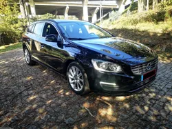 Volvo V60 2.0 D4 181CV MOMENTUM GEARTRONIC - FULL EXTRAS - C/ GARANTIA - COMO NOVA - "Preço Imbatível"