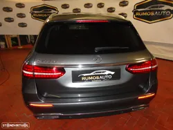 Mercedes-Benz E 300 de Avantgarde