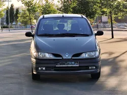 Renault Grand Scénic 1.9 DTI