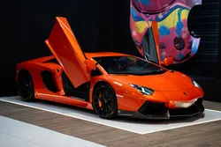 LAMBORGHINI AVENTADOR 6.5 V12 LP 700-4 | Arancio Argos | Lift | Full PPF | caméra | À partir de 3480/mois