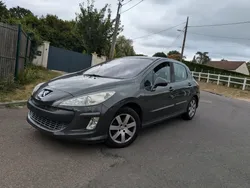 PEUGEOT 308 Féline 2.0 HDi FAP 136 BVA6 – Boîte Automatique