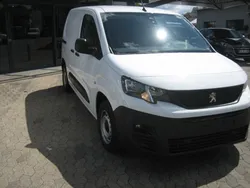 Peugeot partner 1.5 blue hdi 100 premium l1 tva recuperable