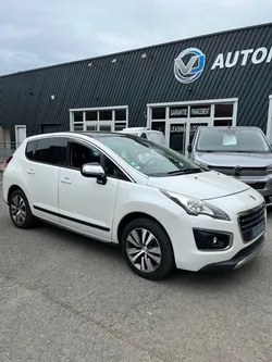Peugeot 3008 2.0 HDi 150 ch Allure