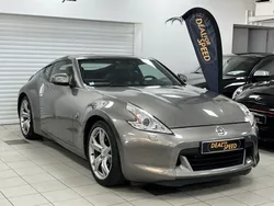 Nissan 370Z 3.7 V6 331CH - ENTRETIEN A JOUR -