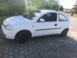 Opel Corsa comercial