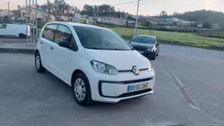 VW Up! 1.0 85000km como novo