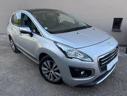 Peugeot 3008 Allure BVA 1.6 165 ch 06/2016 1ere main Caméra Gps Toit Pano Attelage