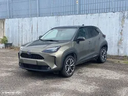 Toyota Yaris Cross 1.5 HDF Square Collection
