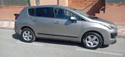 PEUGEOT 3008 1.6 BlueHDi Allure EAT6 120
