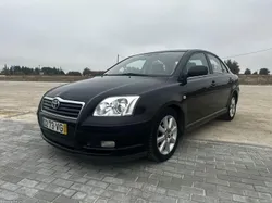 Toyota Avensis Gasolina