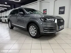 Audi Q7 3.0 TDI quattro tiptronic 7L
