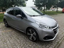Peugeot 208 GT line diesel