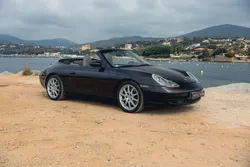 Porsche 911 (996) Carrera Cabriolet - Bon état général - IMS et embrayage remplacés - Révisée récemment - Boîte mécanique - Garantie