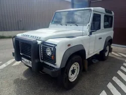 Land rover defender 90 sw 4 places 2.2 td4
