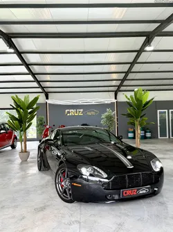 Aston Martin Vantage V8 SportShift