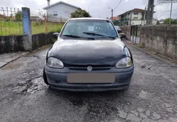 Opel Corsa B 1.2 gasolina