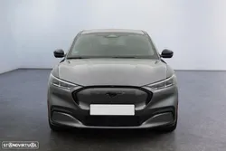 Ford Mustang Mach-E AWD PREMIUM