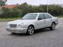Mercedes-Benz E 200 - Diesel