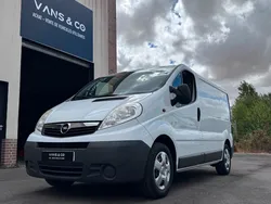Opel Vivaro fg 2.0 CDTI 90 ch L1H1 pack clim + . RÉGULATEUR . CLIM . ATTELAGE . VITRES ELECTRIQUE