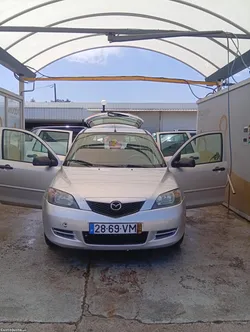 Mazda 2 Em muito bom estado