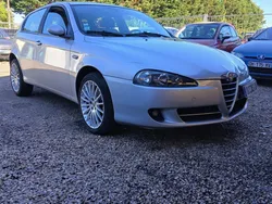 Alfa romeo 147 1.9 jtd 120 ch distinctive garantie 6 mois