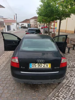 Audi A4 (8E)