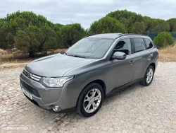 Mitsubishi Outlander 2.2 DI-D Instyle