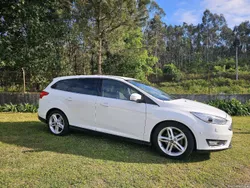 Ford Focus Ecoboost titanium