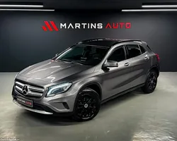 Mercedes-Benz GLA 180 7G-DCT URBAN