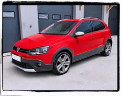 Volkswagen Polo 1.6 TDI 90 CH GARANTIE / CARPLAY / COMME NEUVE / CROSS POLO