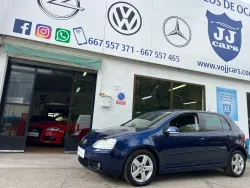 VOLKSWAGEN Golf 1.6 Advance