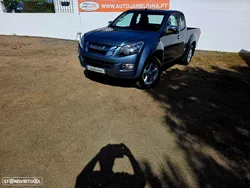 Isuzu D-Max 2.5 DTi CD 4WD LS