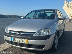 Opel Corsa 1.2 16V Essentia