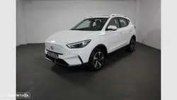 MG ZS EV 72.6 kWh Luxury OBC 11 kW
