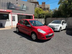 Renault Clio III 1.2 i 75 CV