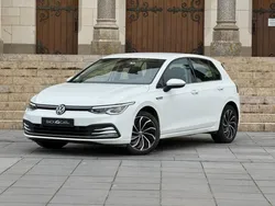 Volkswagen Golf 1.5 eTSI OPF 150 DSG7 Style 1st