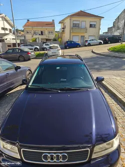 Audi A4 Avant 1.9 TDI Attraction