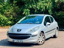 Peugeot 207 1.6 hdi 16V