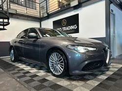 ALFA ROMEO GIULIA 2.2 210 ch AT8 Q4 Veloce - Distribution OK, Très Bon État