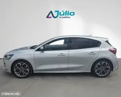 Ford Focus 1.0 EcoBoost MHEV Active X