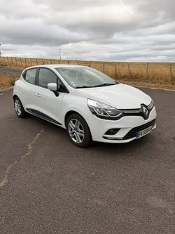 Renault Clio IV 0.9 TCE PREMIÈRE MAIN