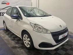 PEUGEOT 208 1.0 Turbo Like IDEAL POUR JEUNE CONDUCTEUR/ 5 PLACES/ LIMITEUR & REGULATEUR