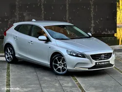 Volvo V40 1.6 D2 R-Design Momentum