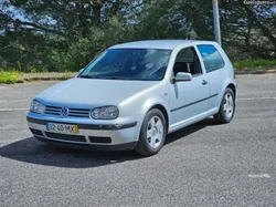 VW Golf 1.4 gasolina