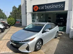Toyota Prius 1.8 Plug-In Luxury+Pele+P.Techno